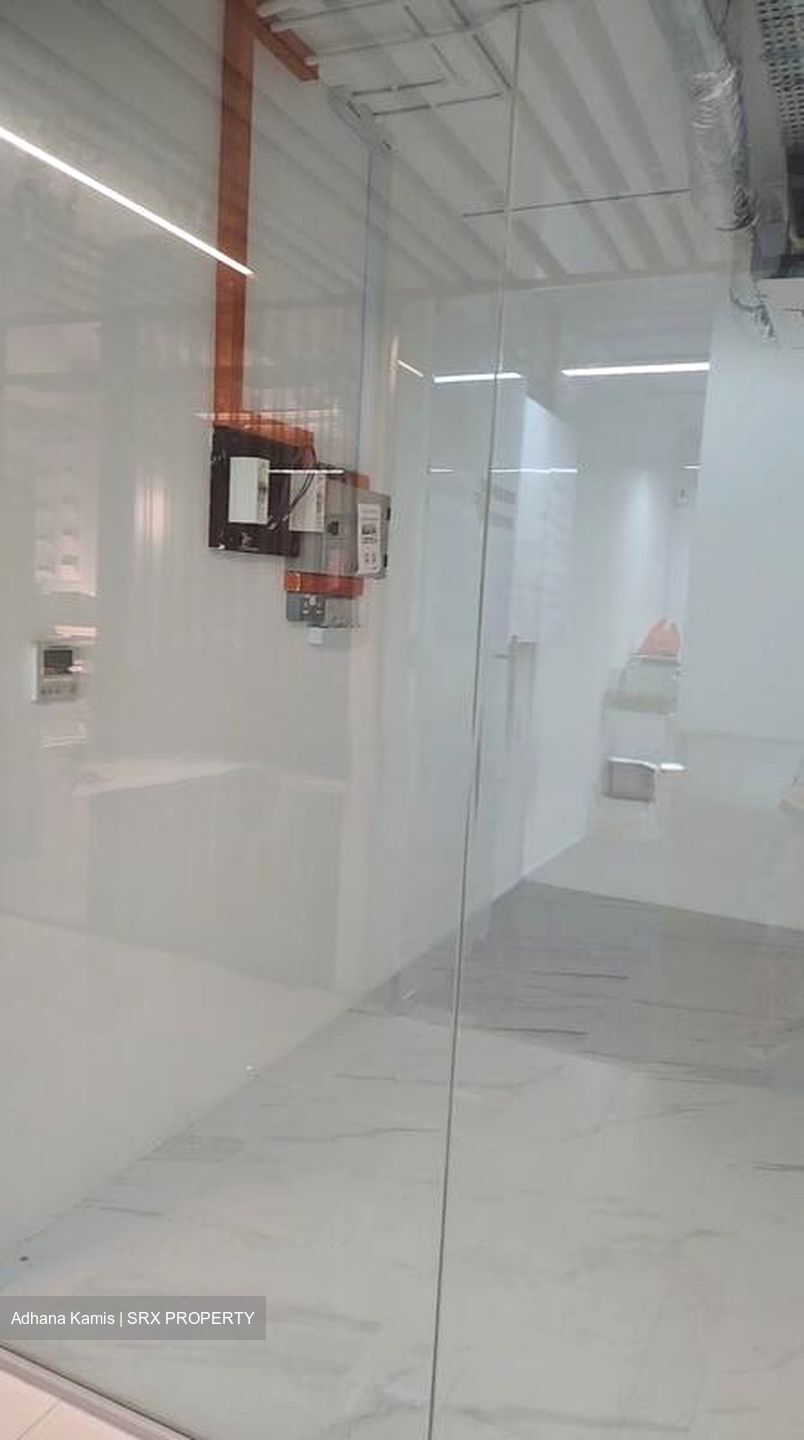 Pavilion Square (D14), Office #497429501